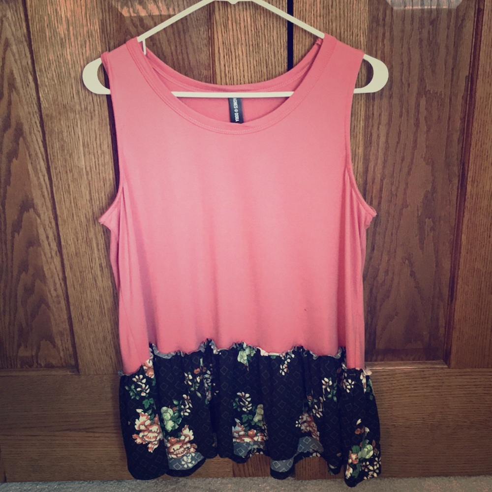 Agnes & Dora tank top